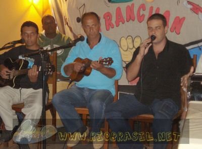 Grupo Tranchan na Toca do Siri em Miguel