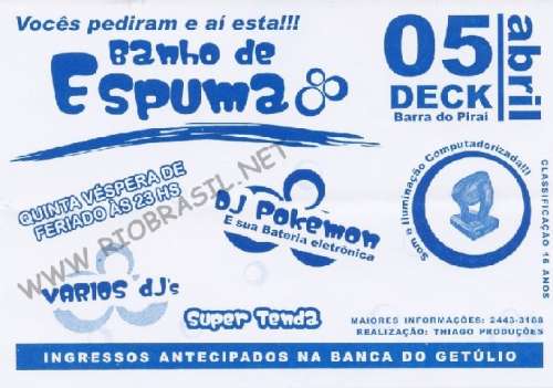 BANHO DE ESPUMA NO DECK