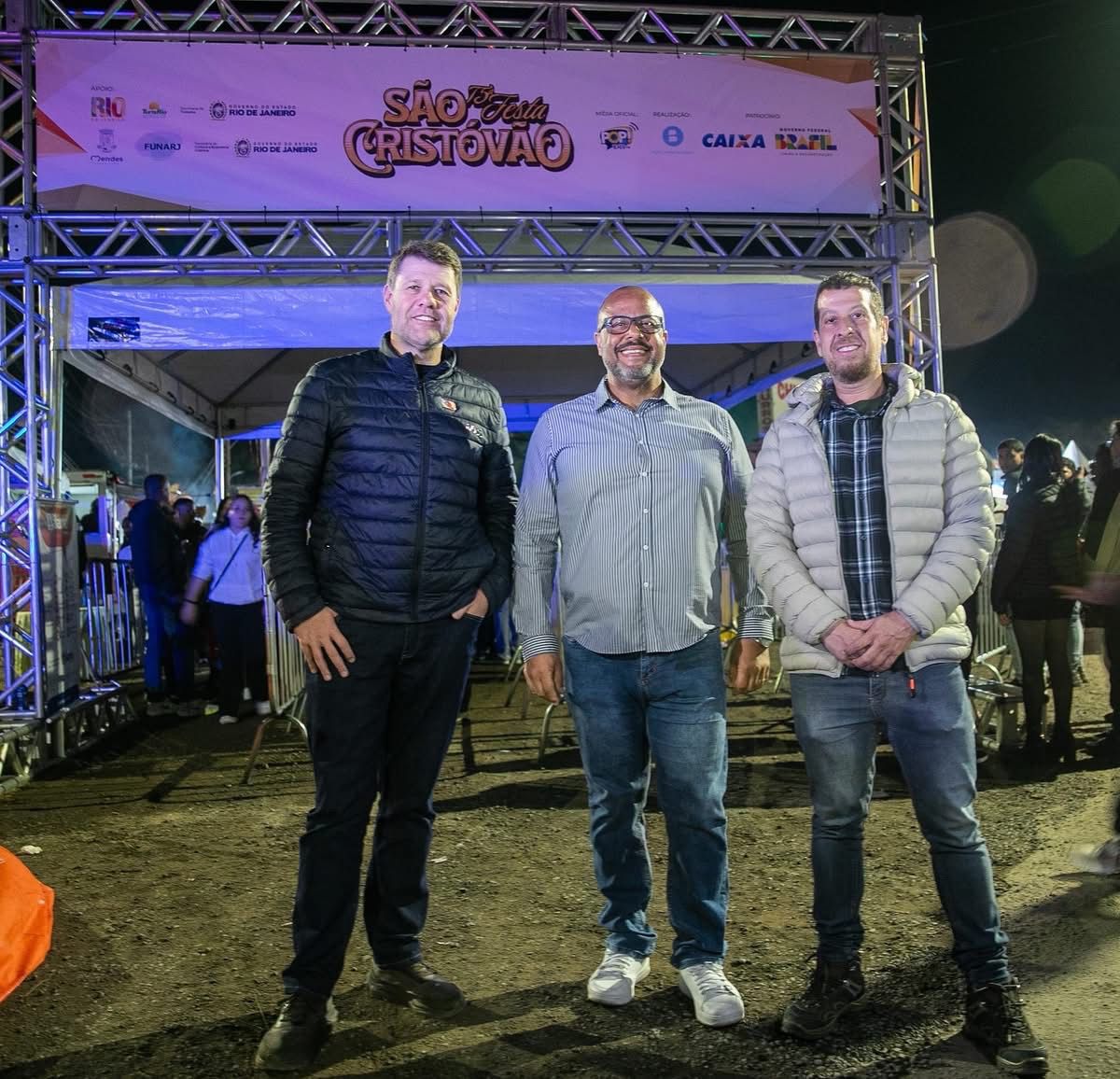 Festa de São Cristóvão atrai mais de 7 mil pessoas e valoriza a cultura em Mendes com apoio do Governo do Estado.