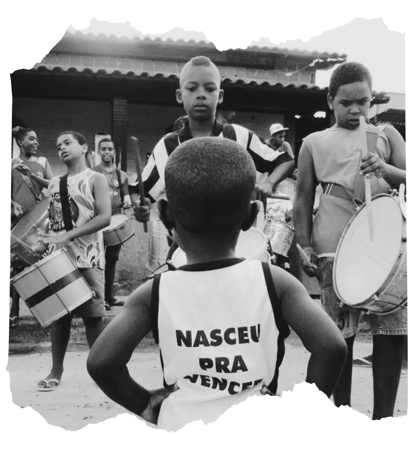 Projeto Mundo Negro inaugura Espaço Cultural na Praça da Ponte